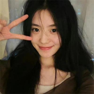 春花娇美可人儿
